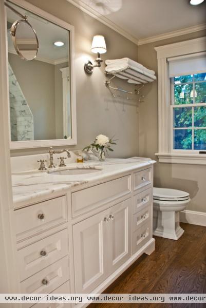 Empty Nester - traditional - bathroom - boston