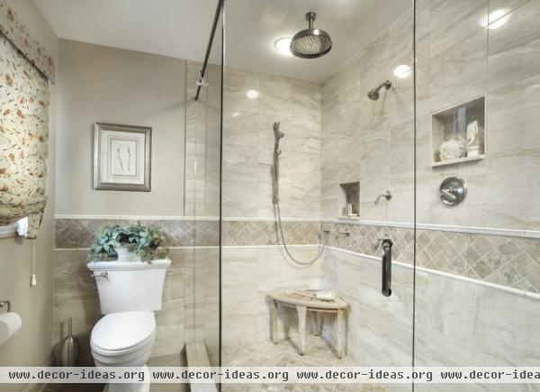Elegant Master - traditional - bathroom -
