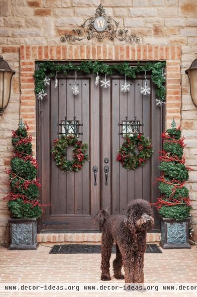 Holiday Decor - contemporary - entry - columbus