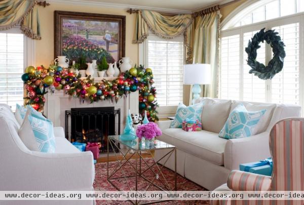 Holiday - traditional - living room - little rock