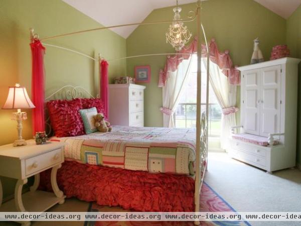 Traditional Kids' Rooms  Lori Withey : Designer Portfolio