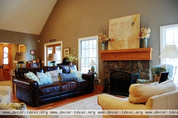 My Houzz: Charming Mountain Chic home on the foothills of Lookout Mountain - traditional - living room - birmingham