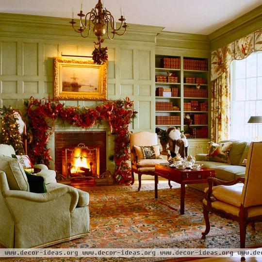 Decorating: Holiday Mantels