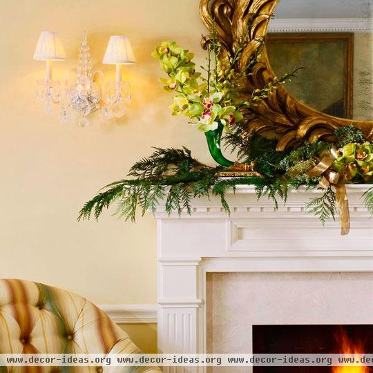 Decorating: Holiday Mantels