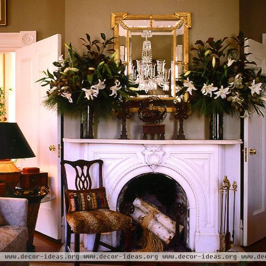 Decorating: Holiday Mantels