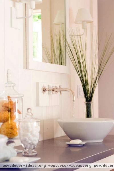 Decorating: Bath Vanities