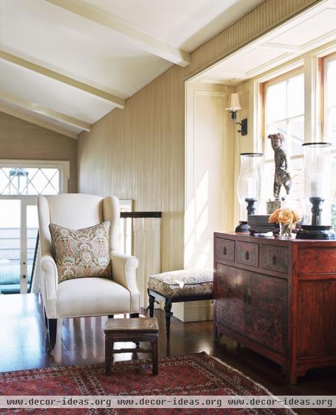 House with Comfort and Elegance House with Comfort and Elegance
