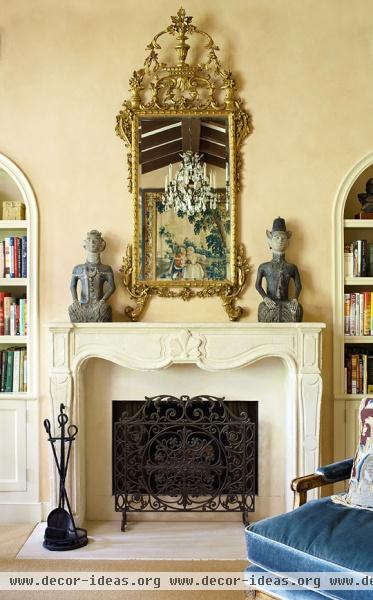 JoBeth Williams' Spanish-Style Home