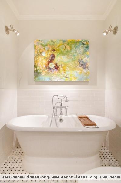 Mercedes - modern - bathroom - dallas Mercedes - modern - bathroom - dallas