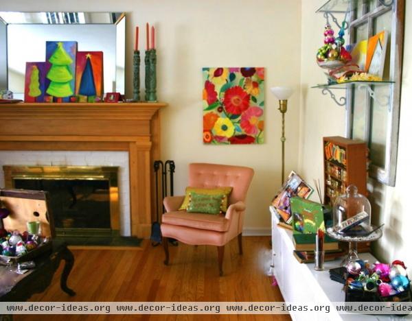 Chromatic Christmas - eclectic - family room - chicago