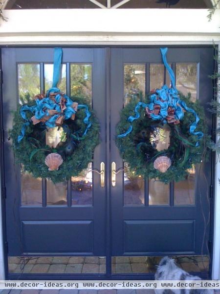 Florida Style Christmas - tropical - entry - other metro
