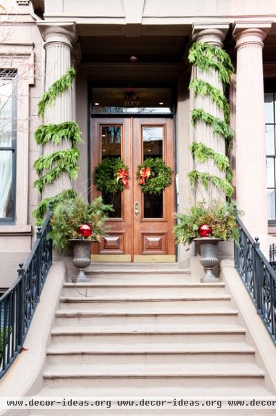 Christmas Holiday Decor - traditional - entry - boston