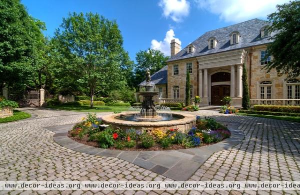 Private Residence - Luxury Estate Property - traditional - landscape - dallas
