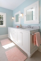 Bungalow bathroom - traditional - bathroom - minneapolis