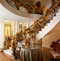 Christmas Interior - traditional - staircase - houston