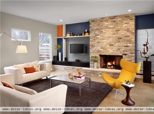 Casual Contemporary Living Room by Laura Britt