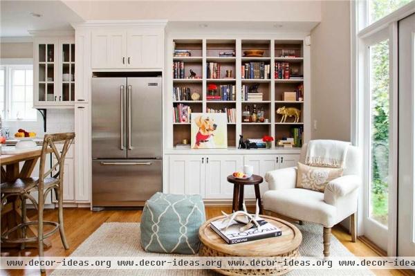 Cozy Transitional Kitchen by TerraCotta Properties