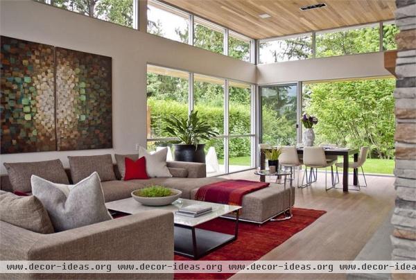 Casual Contemporary Family Room by Garret Werner Casual Contemporary Family Room by Garret Werner