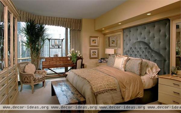Classic Traditional Bedroom by Susan Fredman