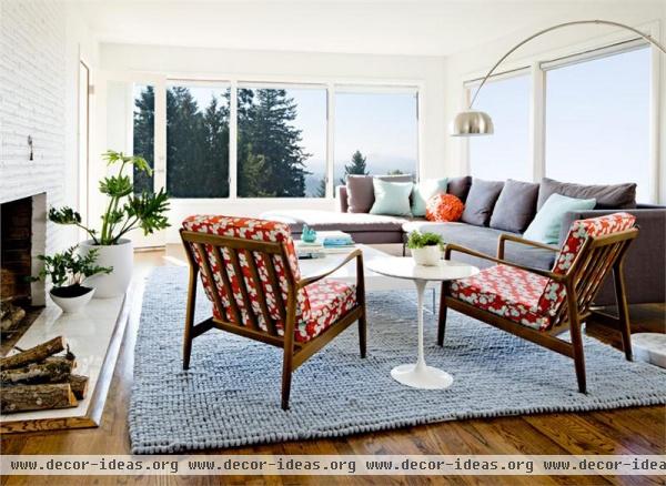Sunny Contemporary Living Room by Jessica Helgerson Sunny Contemporary Living Room by Jessica Helgerson