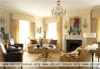 Elegant Traditional Living Room by Barry Goralnick Elegant Traditional Living Room by Barry Goralnick