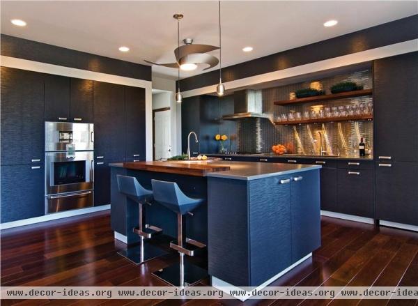 Dramatic Contemporary Kitchen by Tricia Bayer Dramatic Contemporary Kitchen by Tricia Bayer