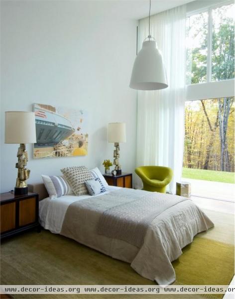 Sunny Contemporary Bedroom by Gabriel Benroth, Adam Rolston & Drew Stuart Sunny Contemporary Bedroom by Gabriel Benroth, Adam Rolston & Drew Stuart