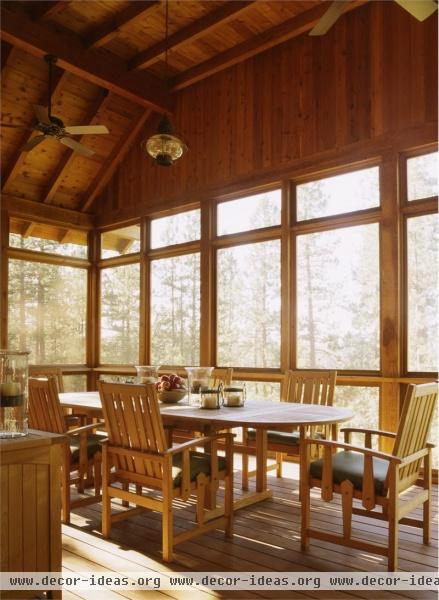 Casual Country/Rustic Kitchen by Suzanne Tucker