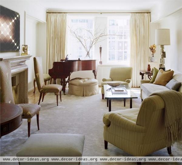 Sunny Traditional Living Room by Gabriel Benroth, Adam Rolston & Drew Stuart