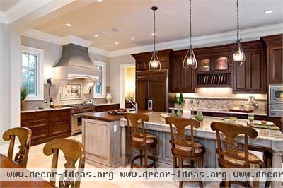 Elegant Traditional Kitchen by Cheryl Kees Clendenon