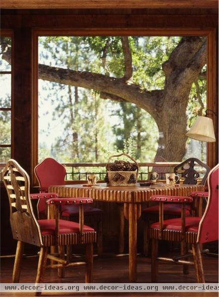 Casual Country/Rustic Kitchen by Suzanne Tucker