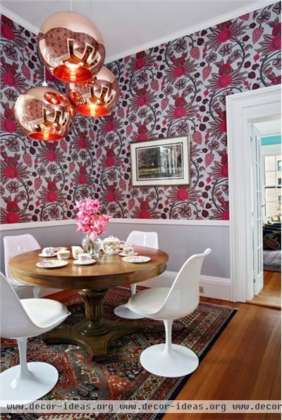 Dramatic Contemporary Dining Room by Kati Curtis