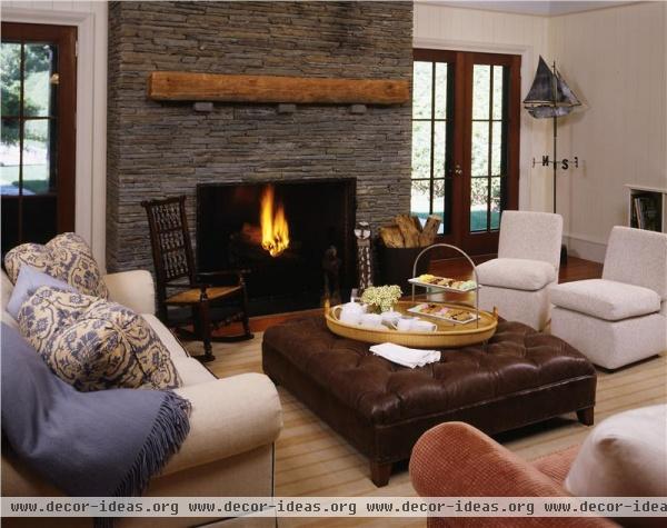 Cozy Country/Rustic Living Room by Shari Lebowitz