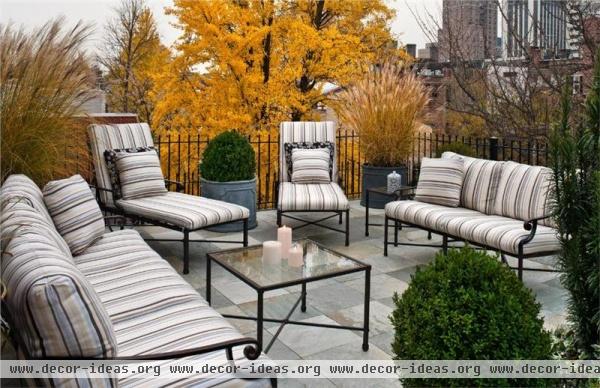 Relaxing Transitional Outdoors by Barbara Eberlein