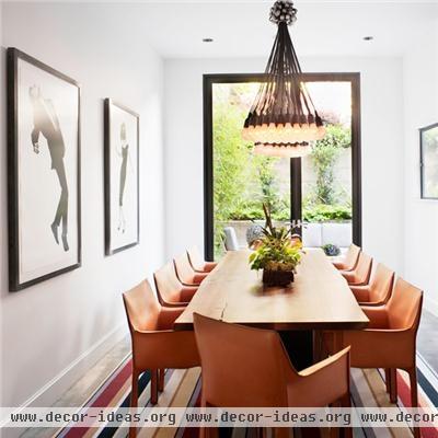 Light Contemporary Dining Room by Antonio Martins