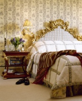 Traditional Decor