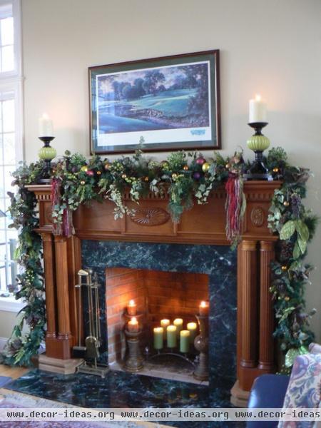 Holiday Ideas and Decorating - traditional - living room - atlanta