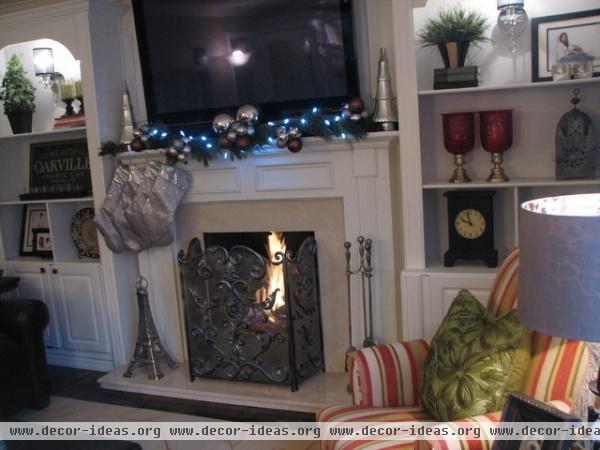 Christmas/Holiday Decorating - traditional - living room - toronto