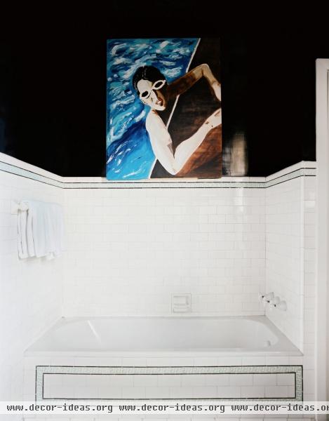 Traditional Bathroom Traditional Bathroom
