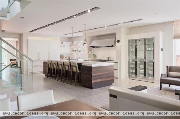 Open Contemporary Kitchen by Friedemann Weinhardt