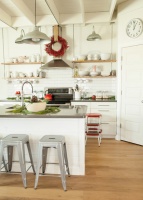 Holiday Decor - contemporary - kitchen - columbus