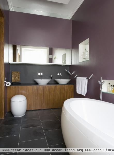Modern Bathroom Modern Bathroom