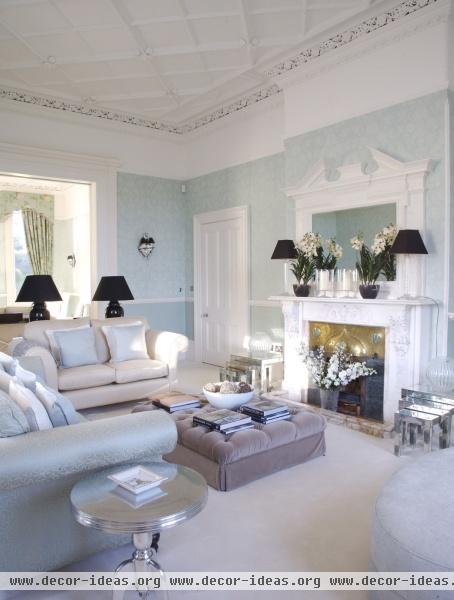 Traditional Living Room Traditional Living Room