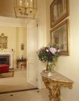 Traditional Living Room