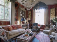 Traditional Living Room