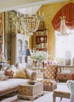 Traditional Living Room