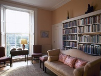 Traditional Living Room