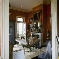 Traditional Living Room