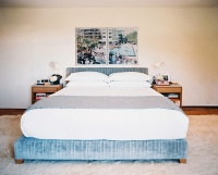 Minimalist Modern Bedroom