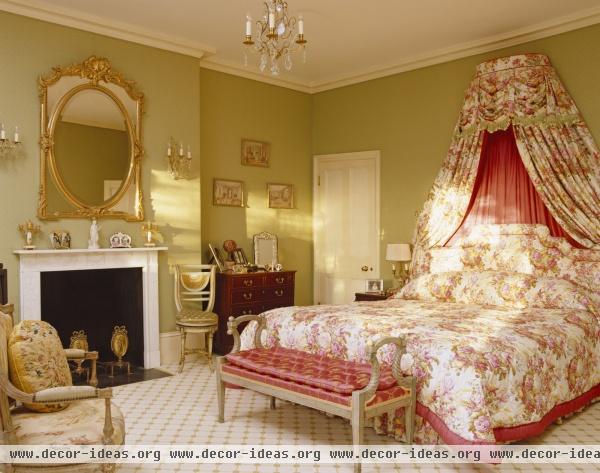 Traditional Bedroom Traditional Bedroom